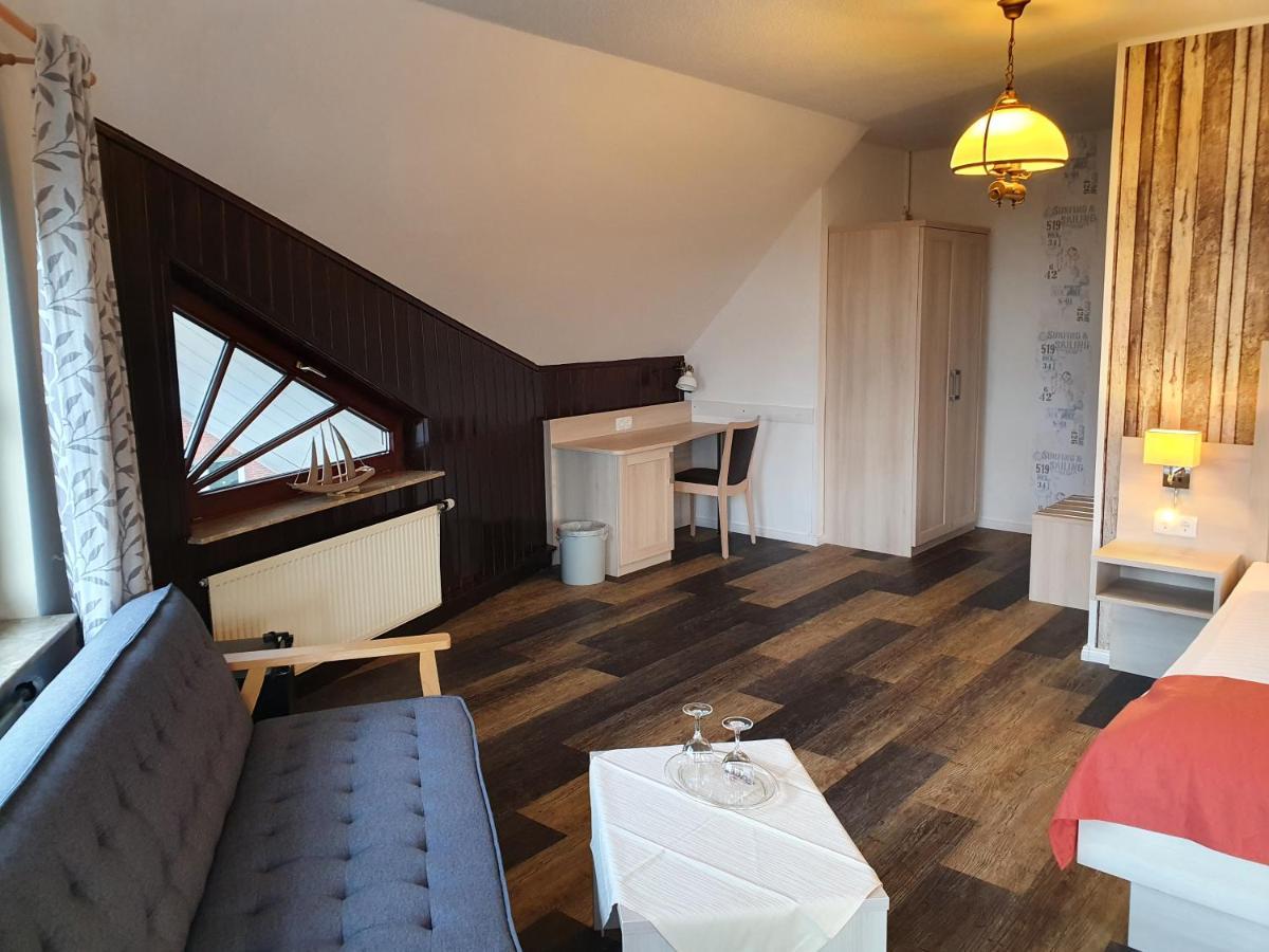 Hotel Up'N Diek Dangast Kültér fotó